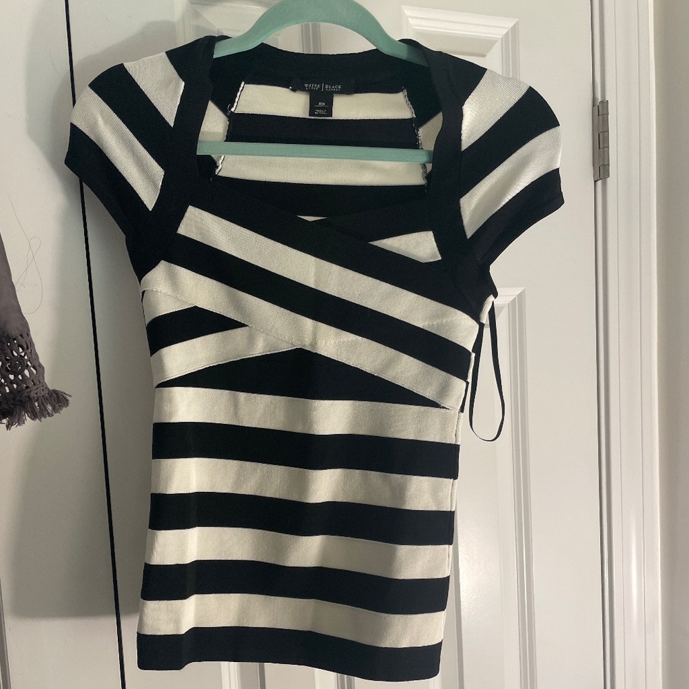WHBM top size XS . Worn once . Excellent condition